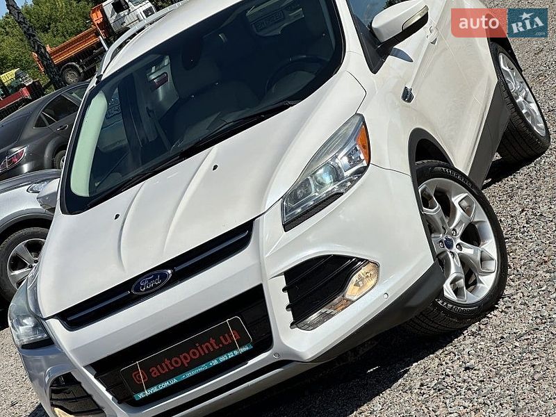 Внедорожник / Кроссовер Ford Escape 2013 в Белогородке