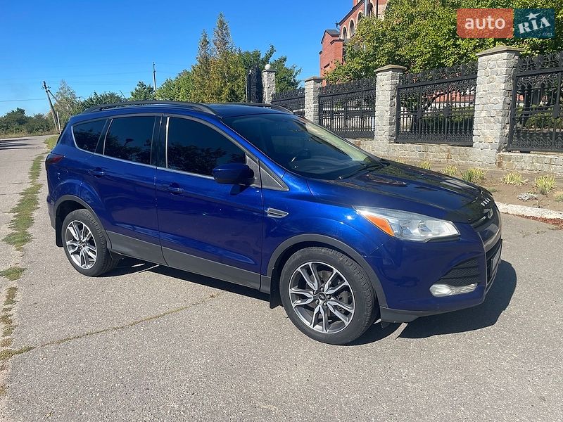 Внедорожник / Кроссовер Ford Escape 2013 в Харькове