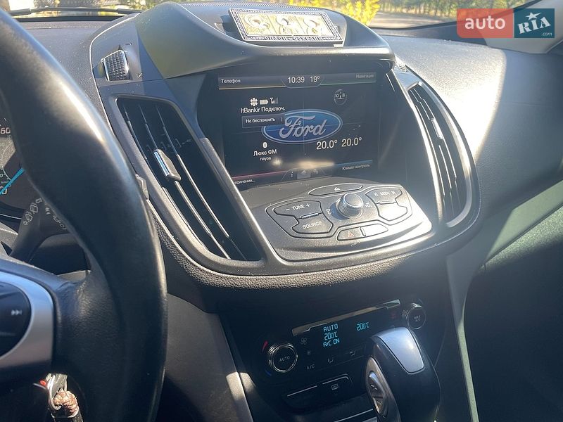 Внедорожник / Кроссовер Ford Escape 2013 в Харькове
