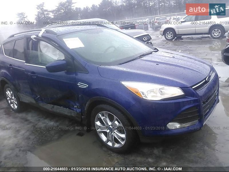 Внедорожник / Кроссовер Ford Escape 2013 в Харькове