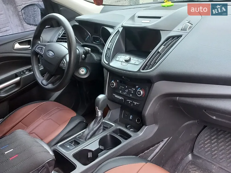 Ford Escape