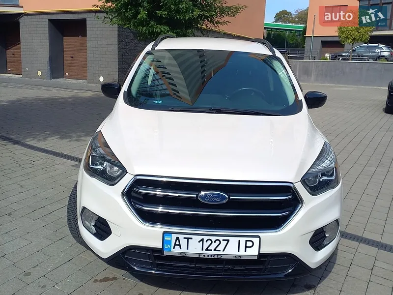 Ford Escape 2018