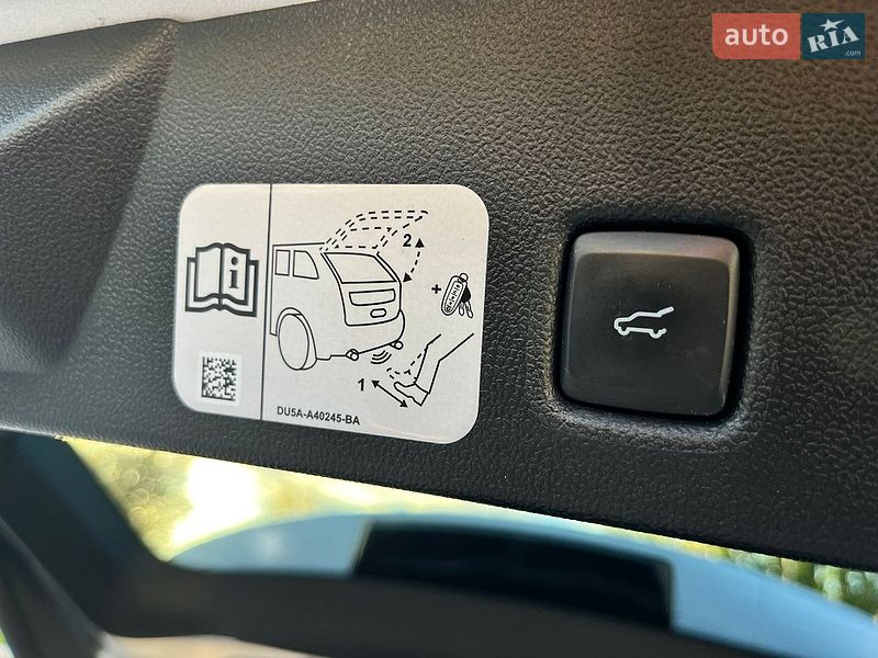 Позашляховик / Кросовер Ford Escape 2019 в Василькові