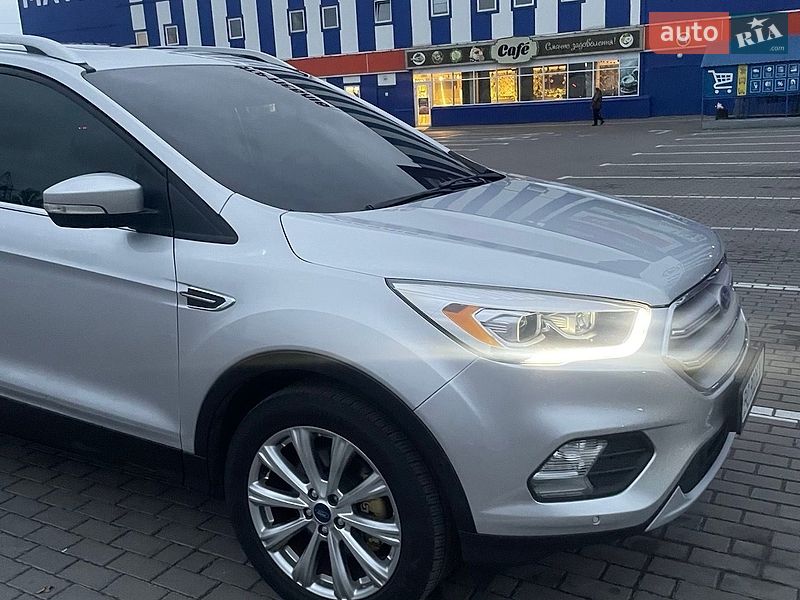 Внедорожник / Кроссовер Ford Escape 2019 в Львове фото 2 Внедорожник / Кроссовер Ford Escape 2019 в Львове