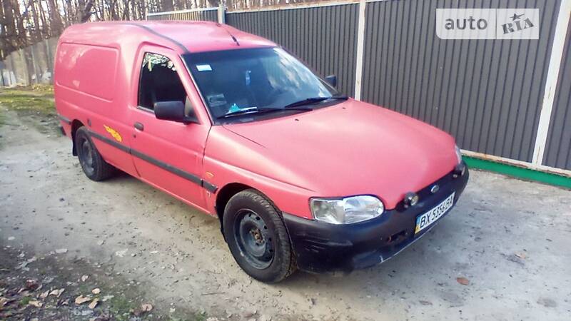Грузовой фургон Ford Escort Express 2000 в Черновцах фото Грузовой фургон Ford Escort Express 2000 в Черновцах