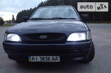 Хэтчбек Ford Escort 1994 в Киеве