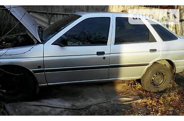 Хэтчбек Ford Escort 1990 в Киеве