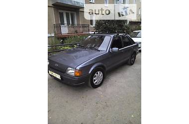 Хетчбек Ford Escort 1990 в Львові