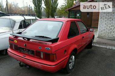 Хэтчбек Ford Escort 1987 в Черкассах