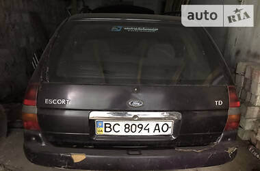 Универсал Ford Escort 1998 в Черновцах