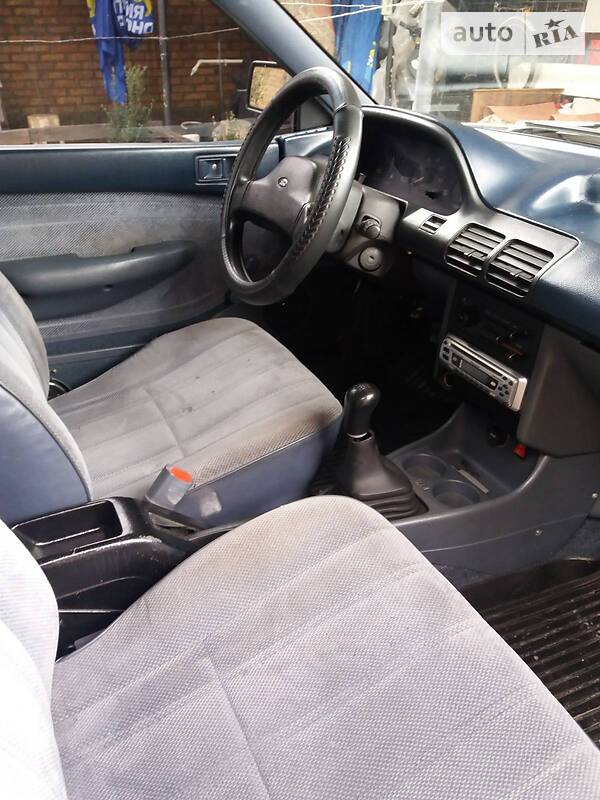 Универсал Ford Escort 1993 в Марганце