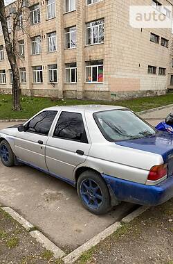 Седан Ford Escort 1997 в Тернополе