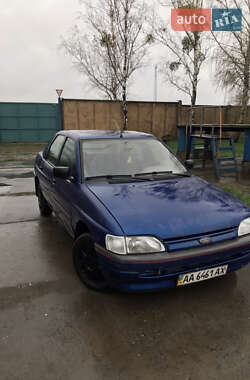 Хэтчбек Ford Escort 1991 в Березному