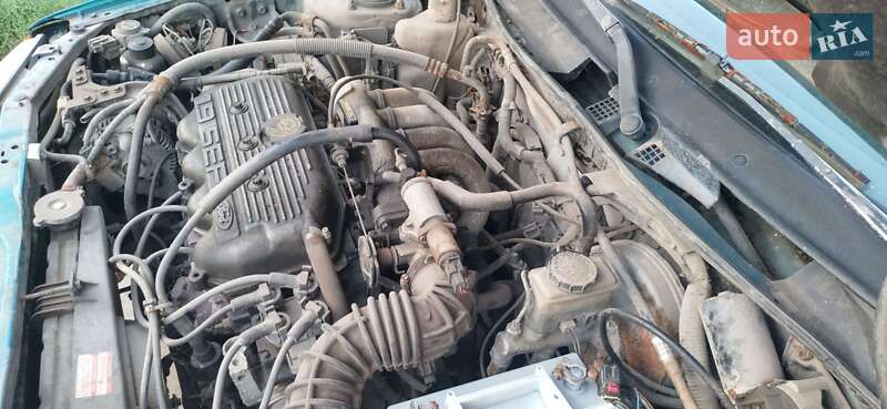 Седан Ford Escort 1993 в Дніпрі