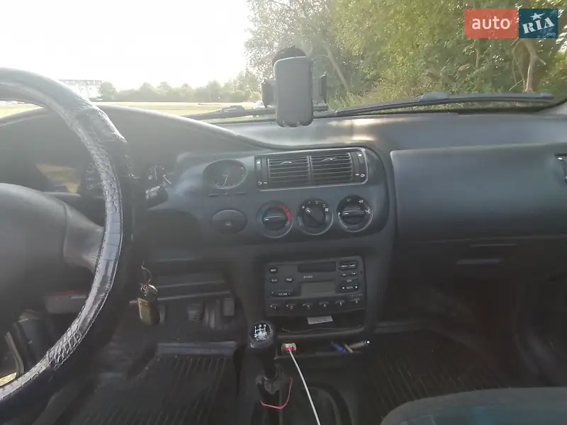 Ford Escort 1997 VIN WF0AXXGCAAVC35008 фото оголошення 8 з 47