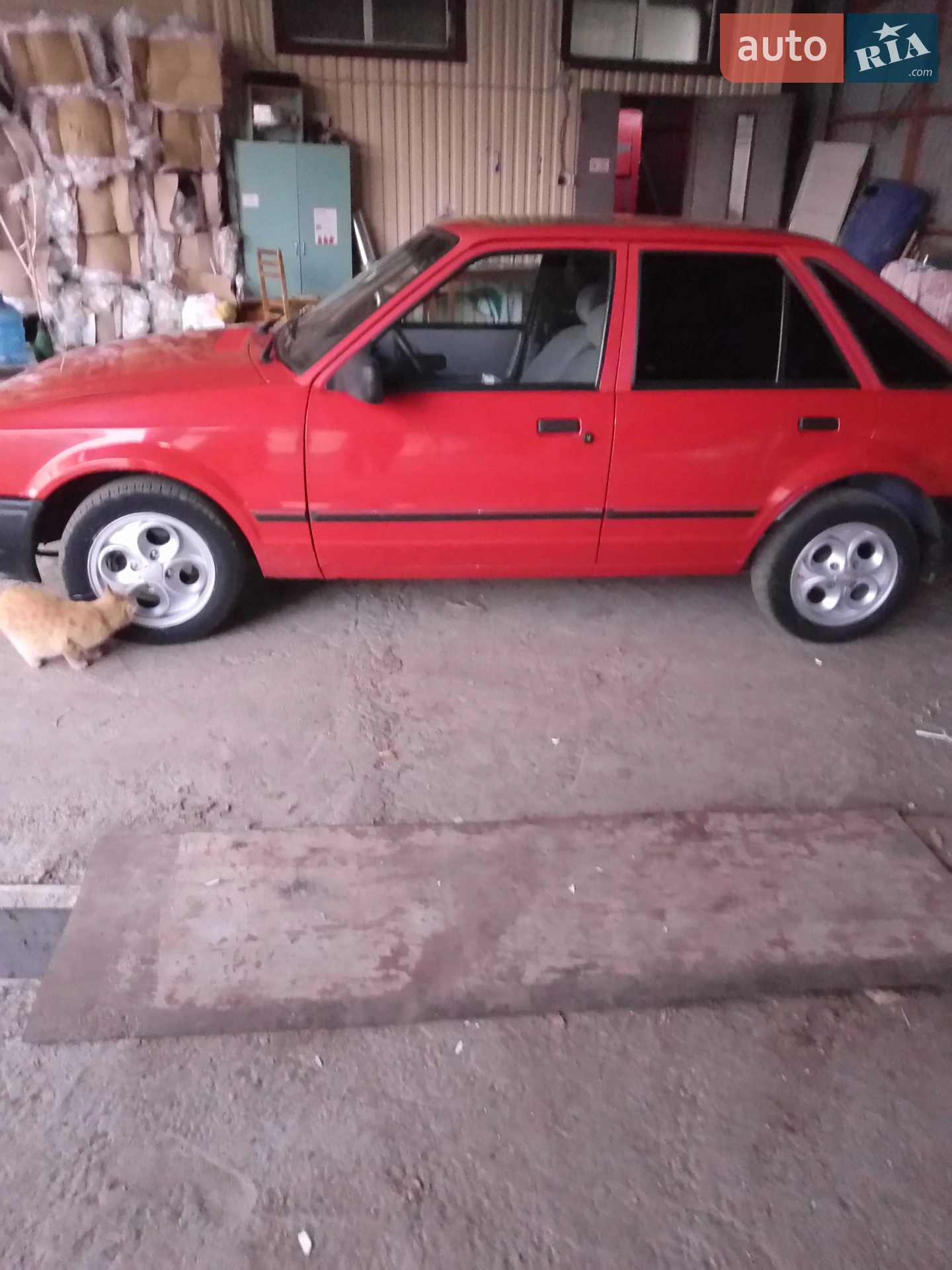 Ford Escort 1987 VIN WF0AXXGCAAHJ57052 фото оголошення 3 з 4