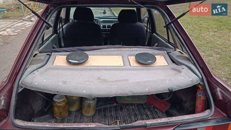 Хэтчбек Ford Escort 1988 в Ярмолинцах