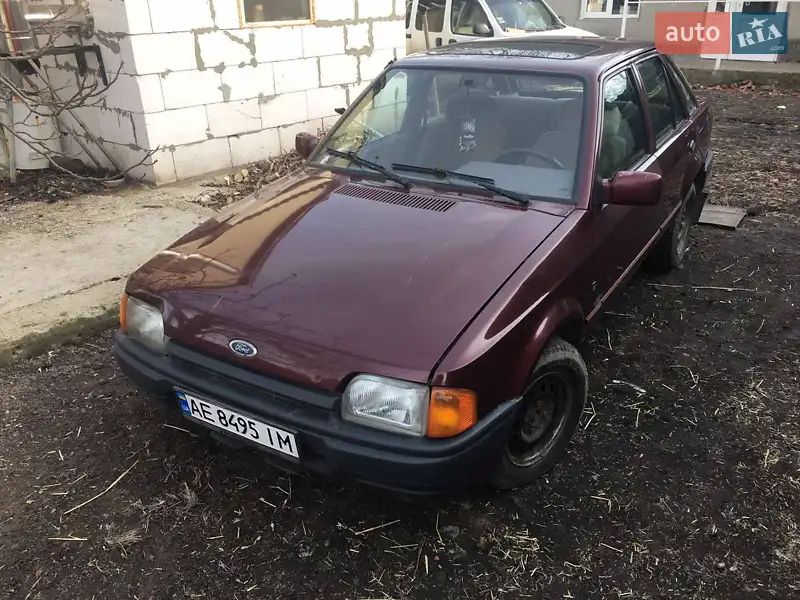 Ford Escort 1989