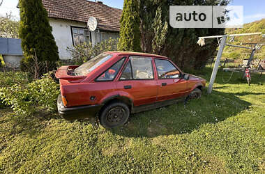 Хетчбек Ford Escort 1986 в Сколе