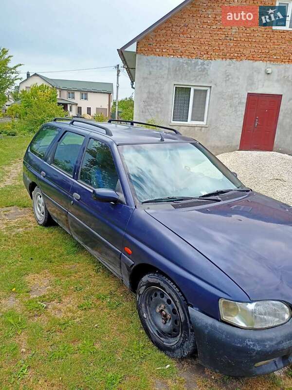 Універсал Ford Escort 1998 в Тернополі