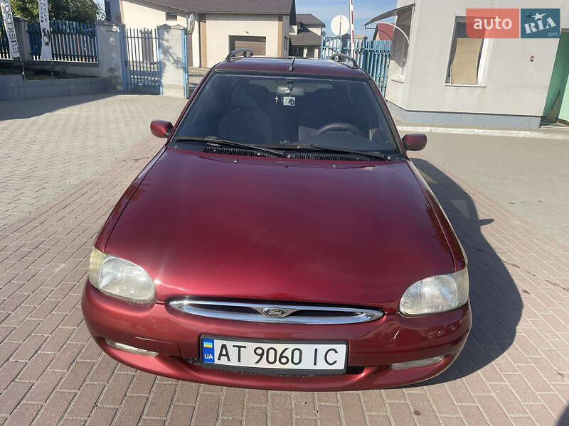 Универсал Ford Escort 1998 в Ивано-Франковске