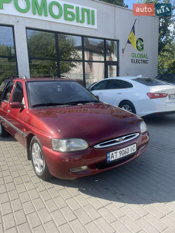 Универсал Ford Escort 1998 в Ивано-Франковске