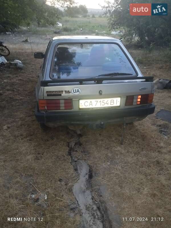 Универсал Ford Escort 1985 в Катеринополе