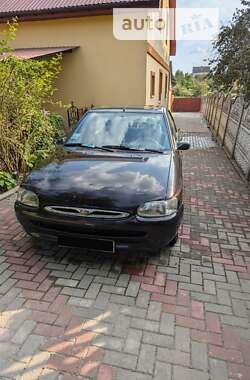 Хетчбек Ford Escort 1995 в Підгайцях