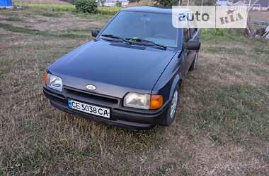 Хетчбек Ford Escort 1988 в Великому Кучурові