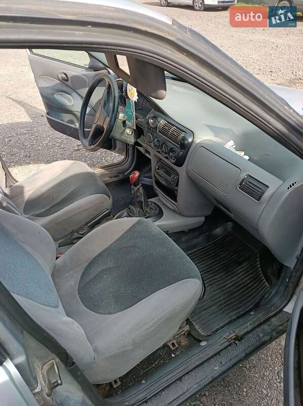 Хэтчбек Ford Escort 1996 в Воловце фото 10 Хэтчбек Ford Escort 1996 в Воловце