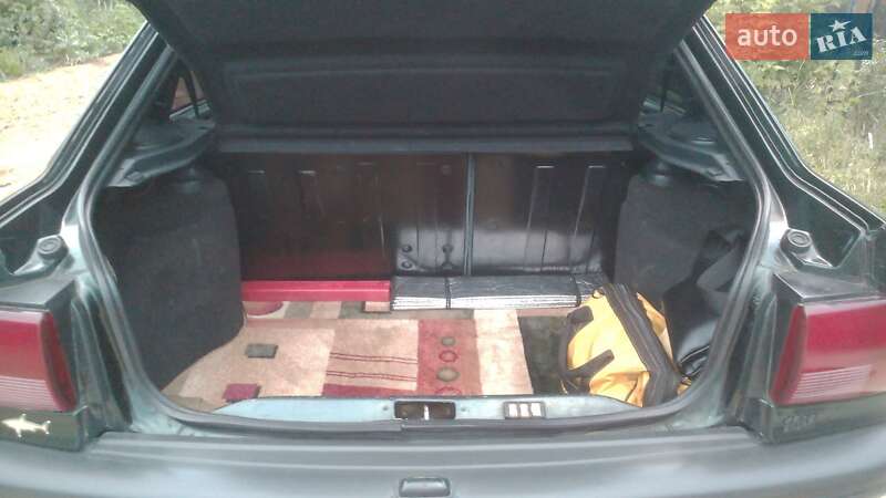 Хэтчбек Ford Escort 1993 в Одессе