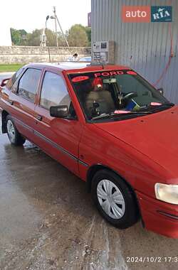 Лифтбек Ford Escort 1990 в Збараже