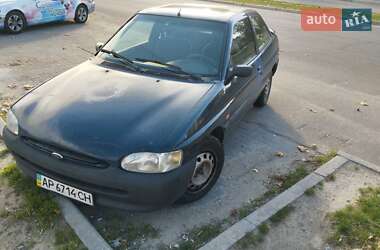 Хетчбек Ford Escort 1996 в Запоріжжі