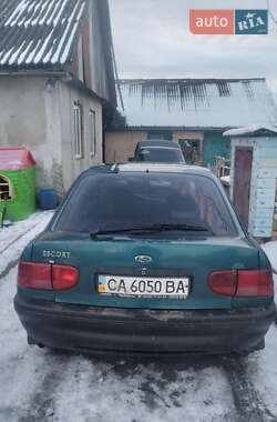 Седан Ford Escort 1997 в Шепетівці