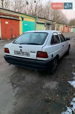 Хетчбек Ford Escort 1992 в Львові