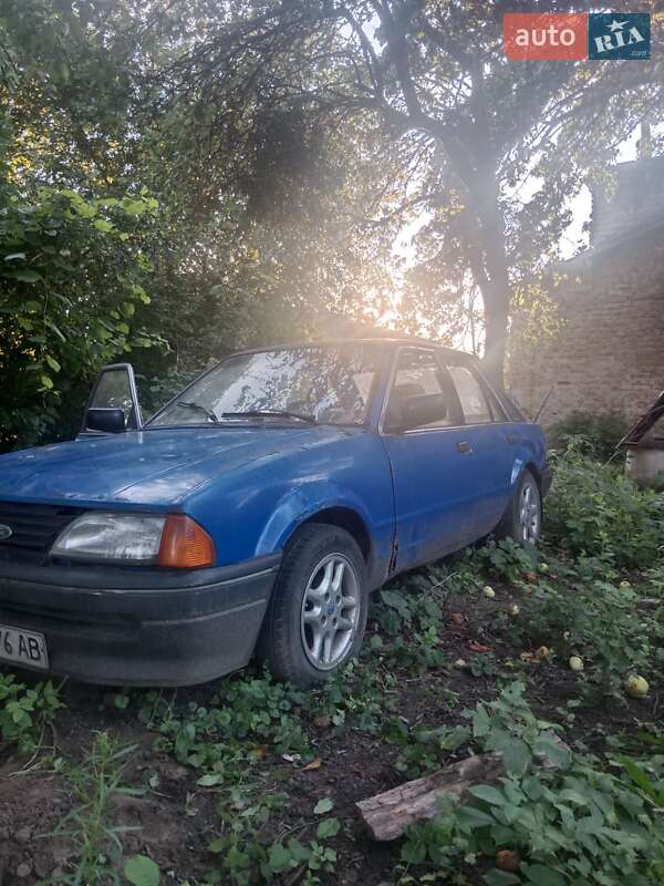 Ford Escort 1985