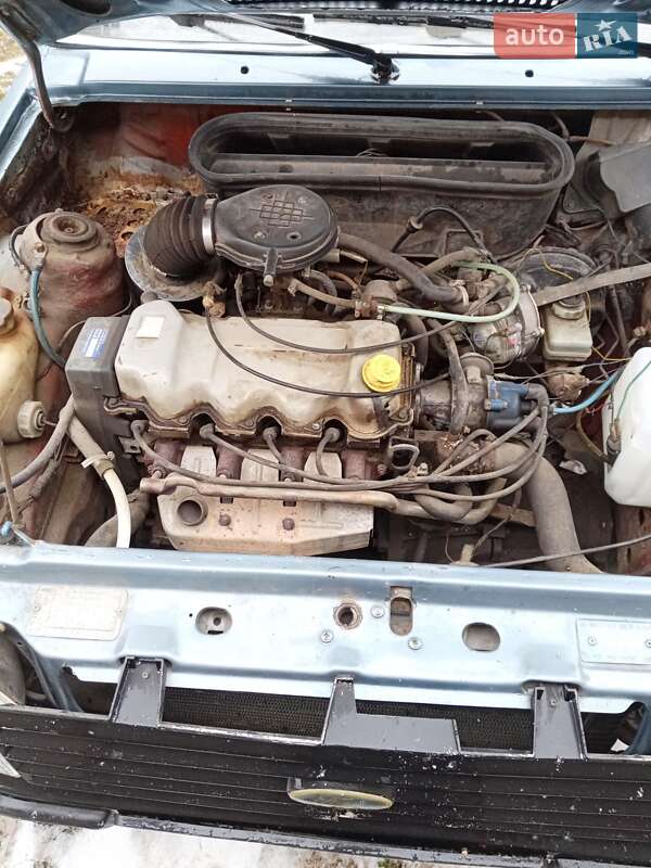 Хэтчбек Ford Escort 1983 в Перемышлянах