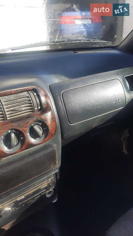 Универсал Ford Escort 1999 в Березному