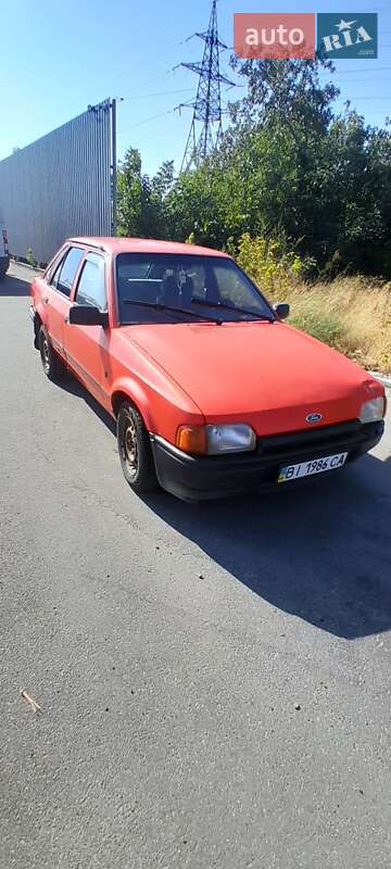 Хэтчбек Ford Escort 1989 в Полтаве фото 3 Хэтчбек Ford Escort 1989 в Полтаве