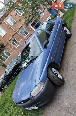 Седан Ford Escort 1997 в Звягеле
