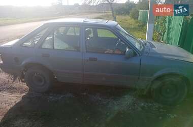 Хэтчбек Ford Escort 1988 в 