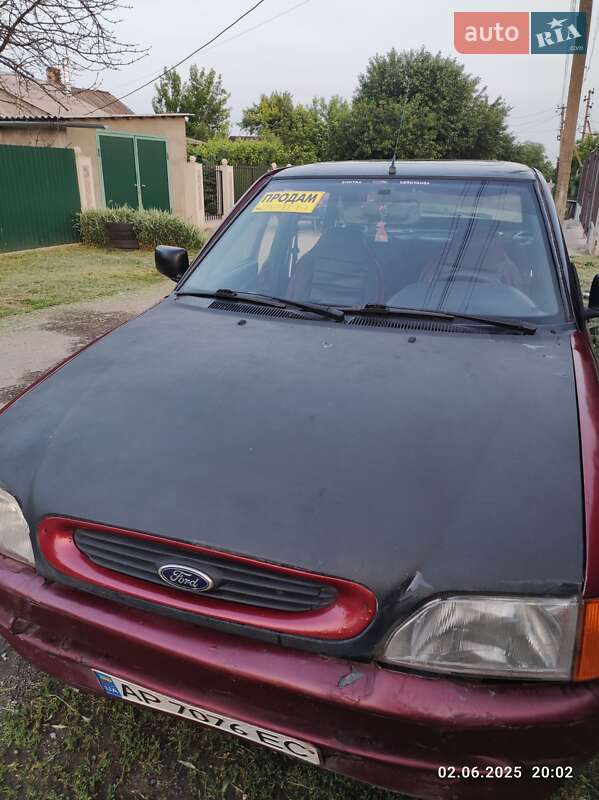 Хэтчбек Ford Escort 1993 в Запорожье