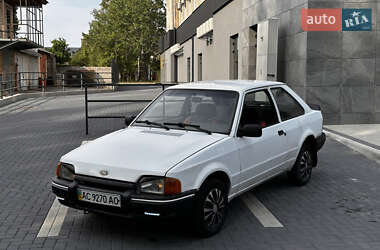 Хетчбек Ford Escort 1987 в Луцьку