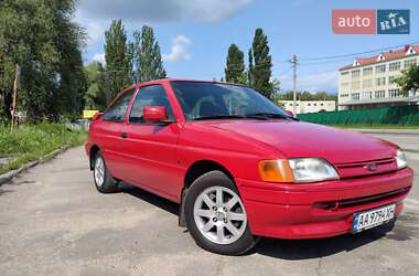 Хетчбек Ford Escort 1992 в 