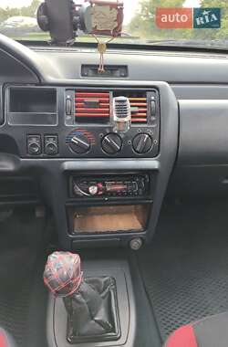 Хетчбек Ford Escort 1992 в 