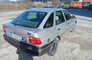 Лифтбек Ford Escort 1990 в 
