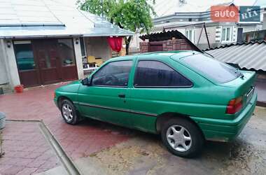Хэтчбек Ford Escort 1991 в 