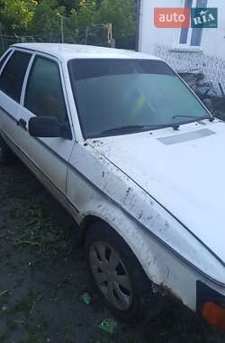 Хэтчбек Ford Escort 1987 в Ровно