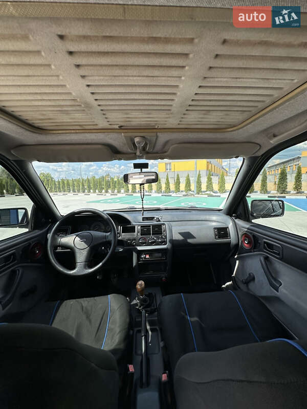 Хетчбек Ford Escort 1990 в Звягелі