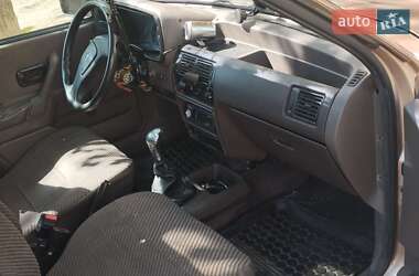 Хэтчбек Ford Escort 1987 в 